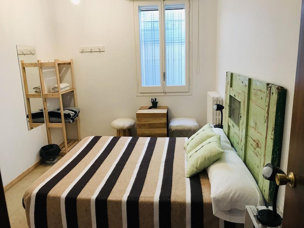 Mucha Masia Hostel Rural-Urbà