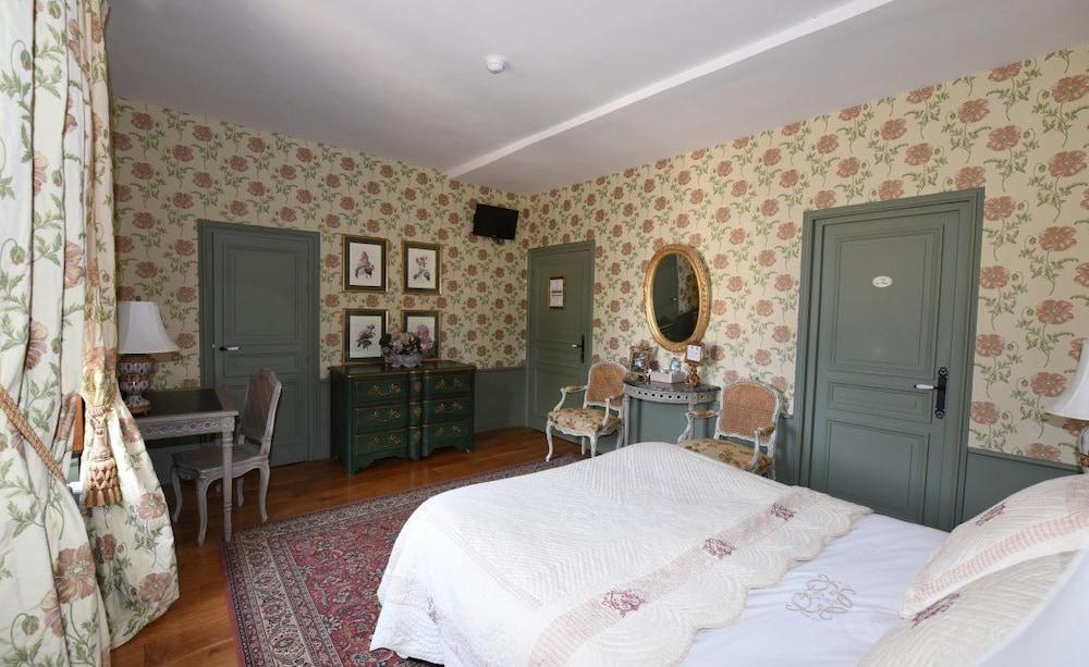 Château de Maudetour