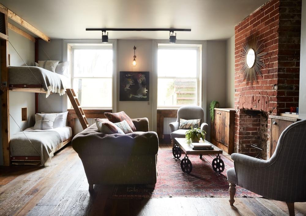 Artist Residence Brighton