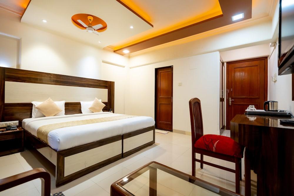 Hotel Mina International