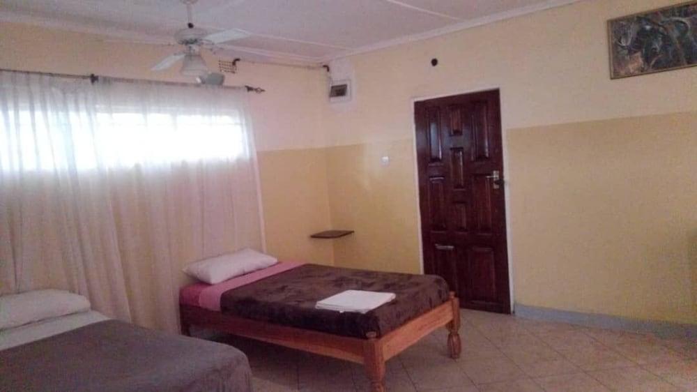 Royal Jacobs Apartments Bed & Breakfast