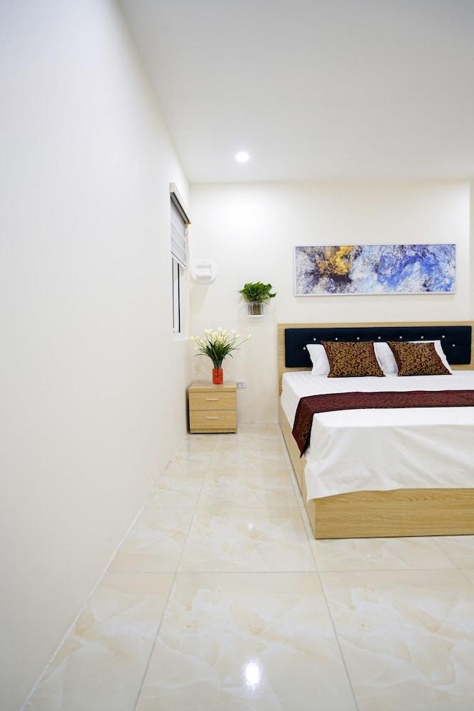 Seabreeze Ha Long Bay