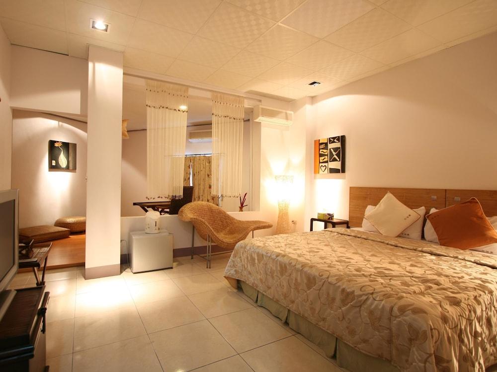 Kenting Corner B & B