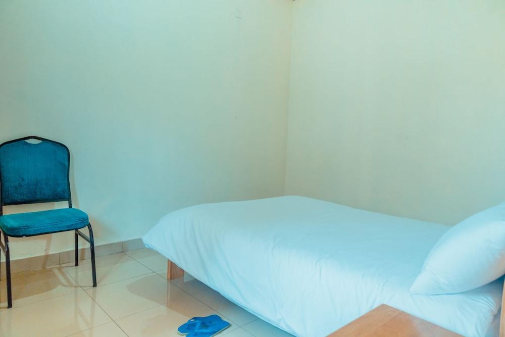 La Corniche Motel Nyabihu