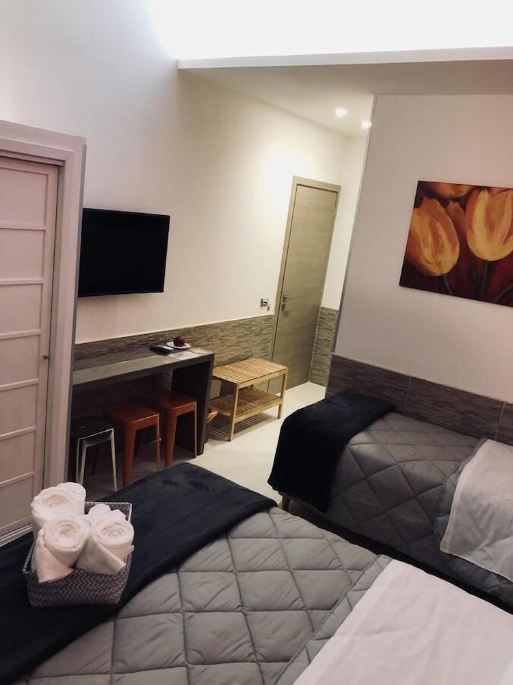 La Stella di Napoli B&B