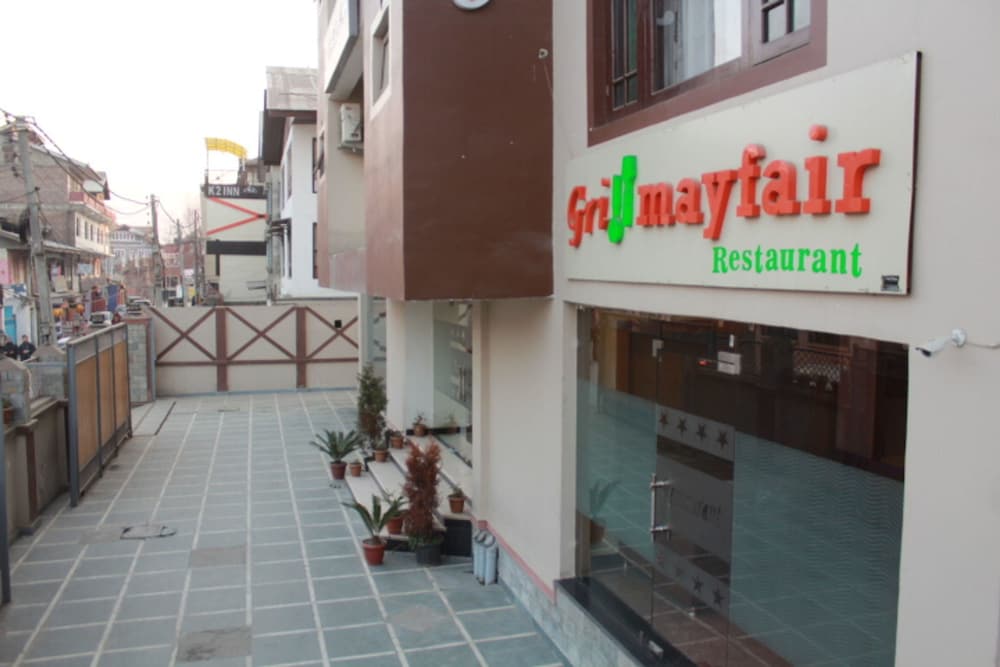 Hotel Grand M.S Srinagar