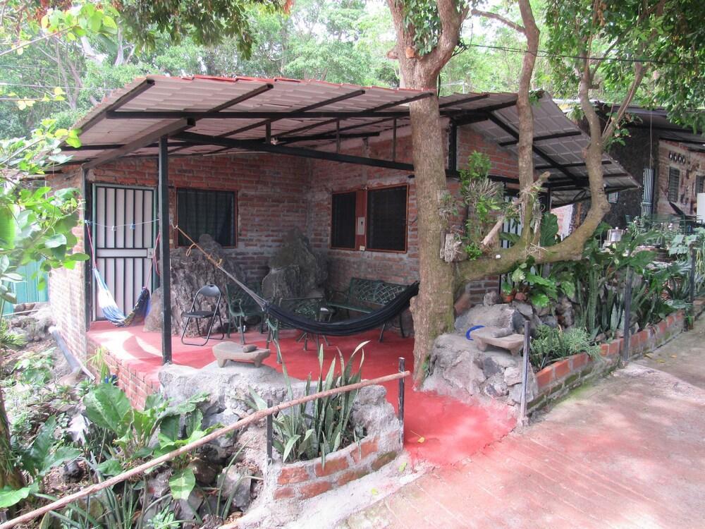 Hostal La Chiponga