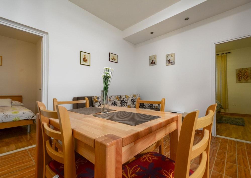 Apartments Vicenco  top location  Split