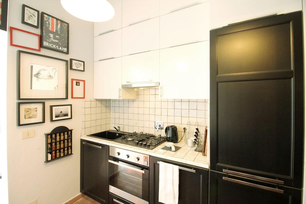 Wonder Funky & Connected