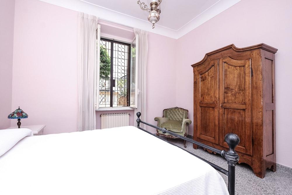 Lush Garden Steps Away from Great Park