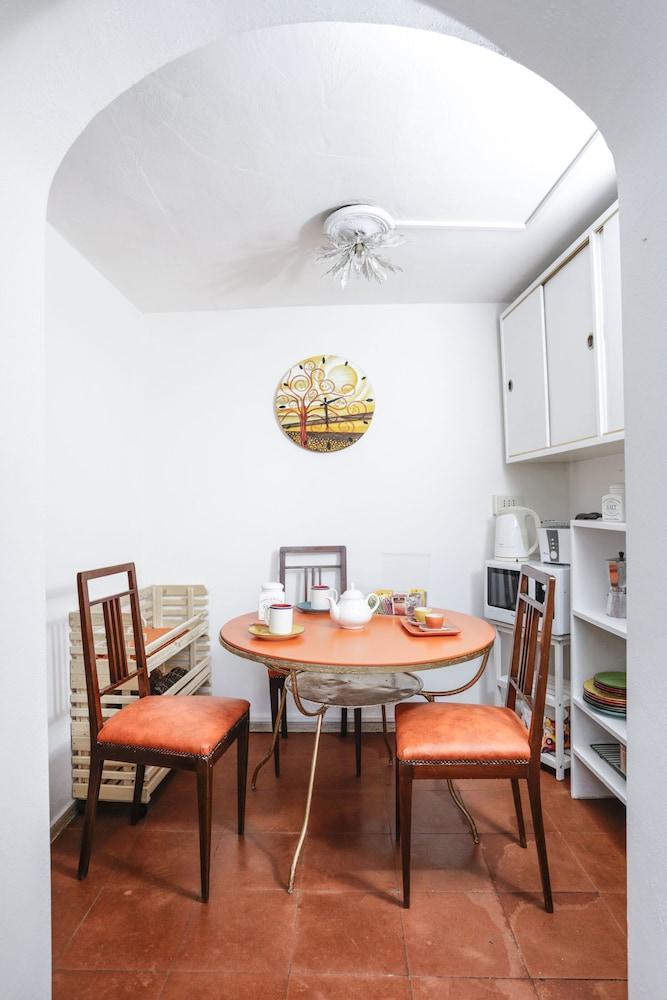 Wonder Romantic Nest