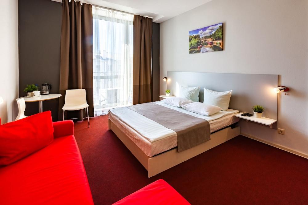 England Hotel Tyumen Centre