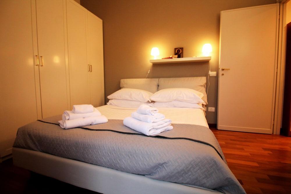 Wonder Romantic Terrace