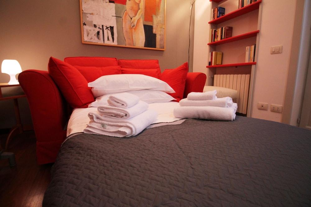 Wonder Romantic Terrace