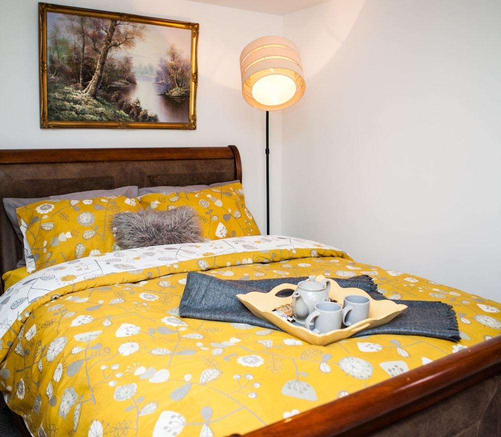 Cyrus House Cottage Apartment