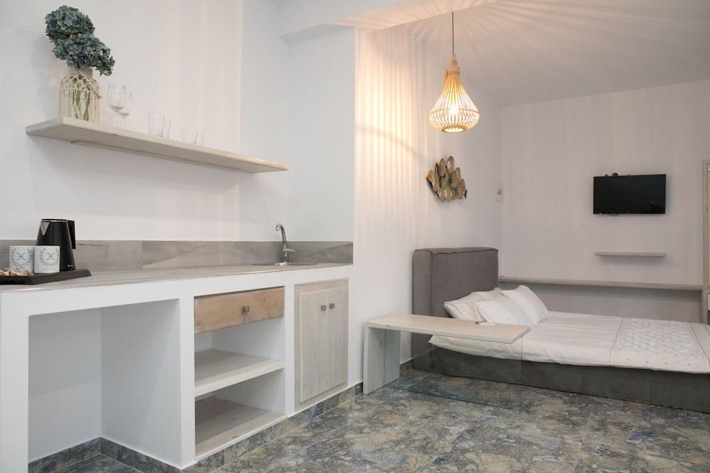 Hyperion Hotel Kalymnos