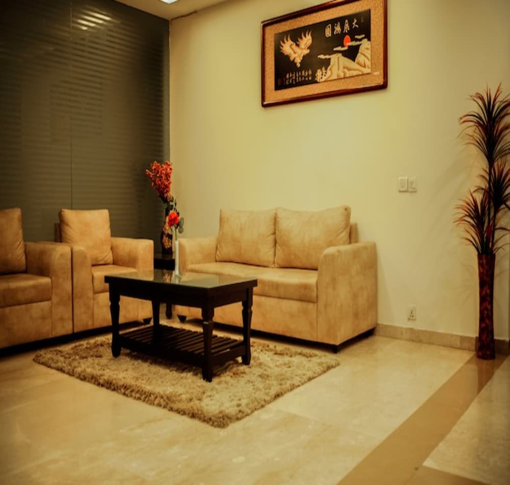 Hotel Golden Tranquility