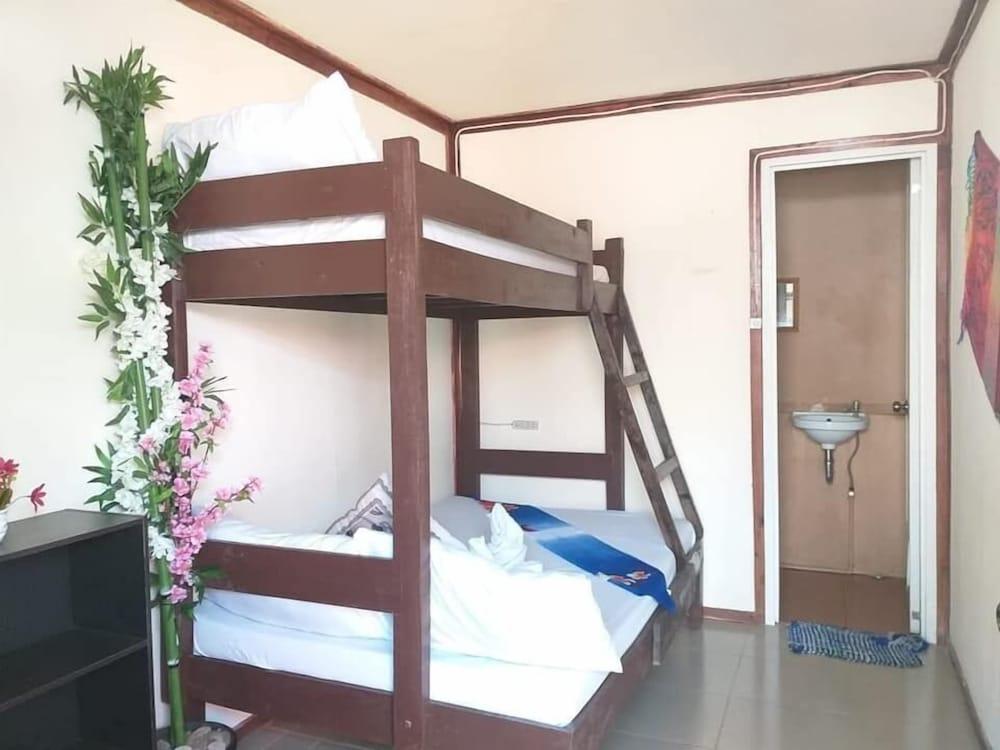 Sun Valley Inn - Hostel