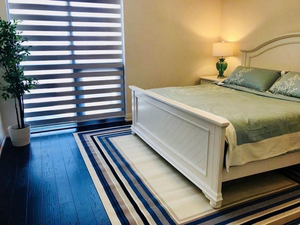 Friday Harbour Resort