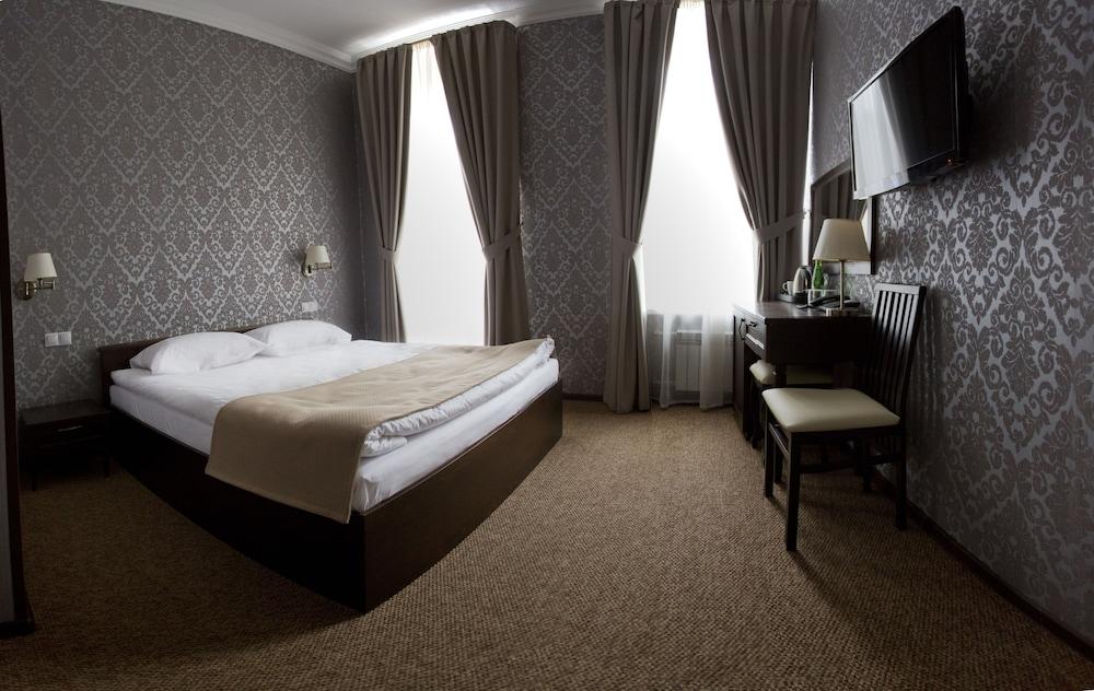 Vasilievskiy Dvor Hotel