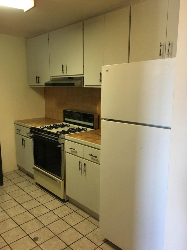 Tijuana Zona Rio Apartment