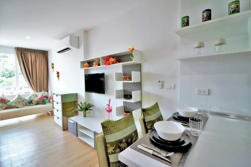 Ozone Condotel 2 Kata Beach by PHR