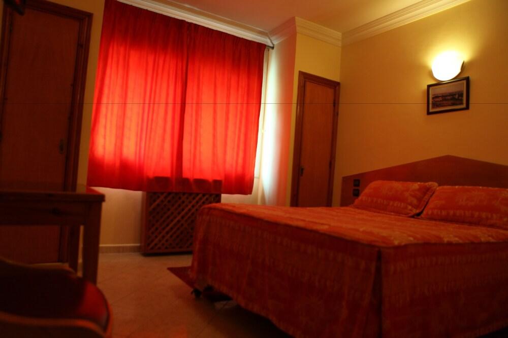 Complexe Touristique Relais Ras El Maa