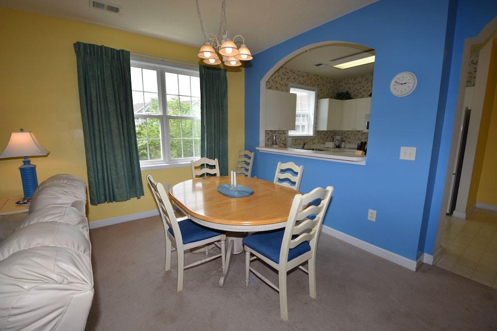 River Crossing Apartment 624