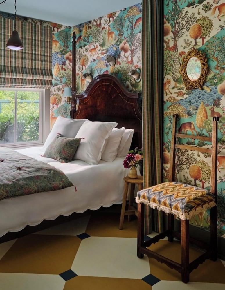 Cottages at Little Saint