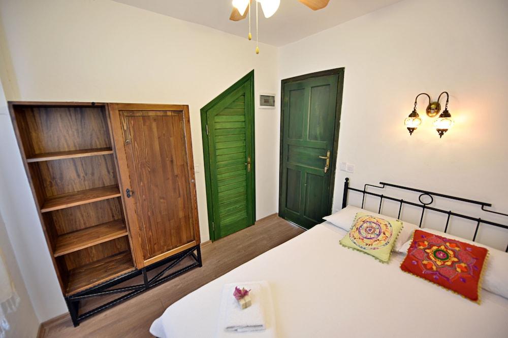 Matiz Turkbuku - Adults Only