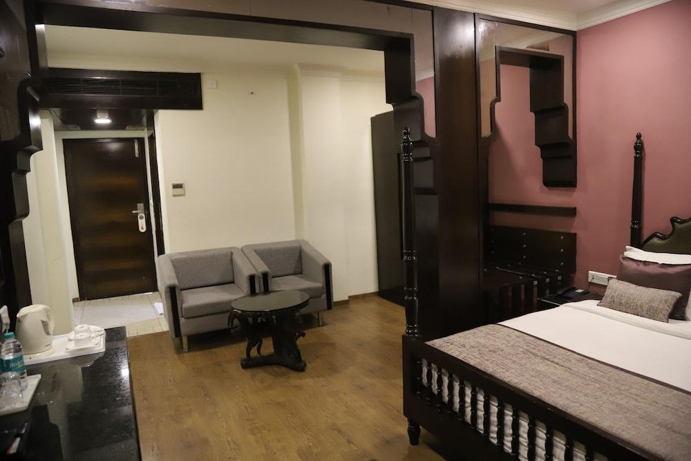 The Gandhi International