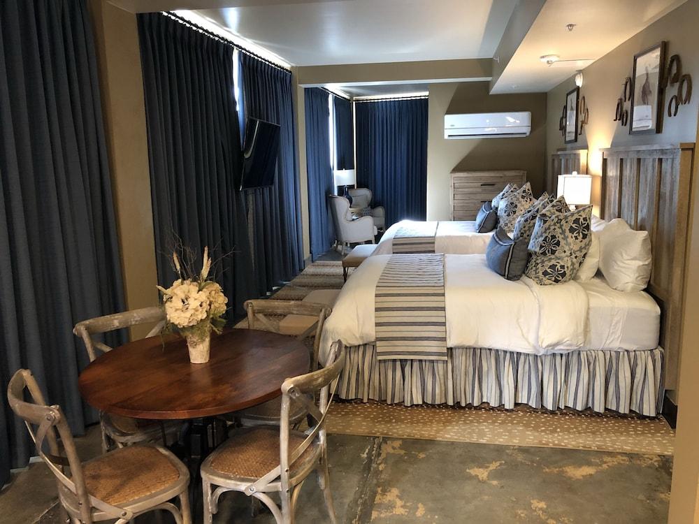 Frontier Hotel Pawhuska