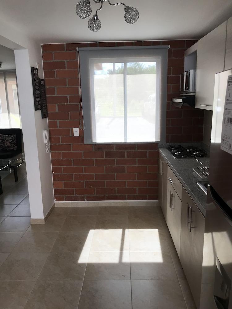 Pereira-Cerritos Casa