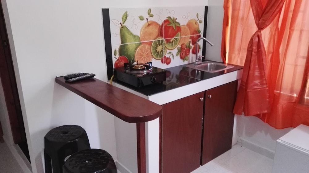 Golden Beach Apartments