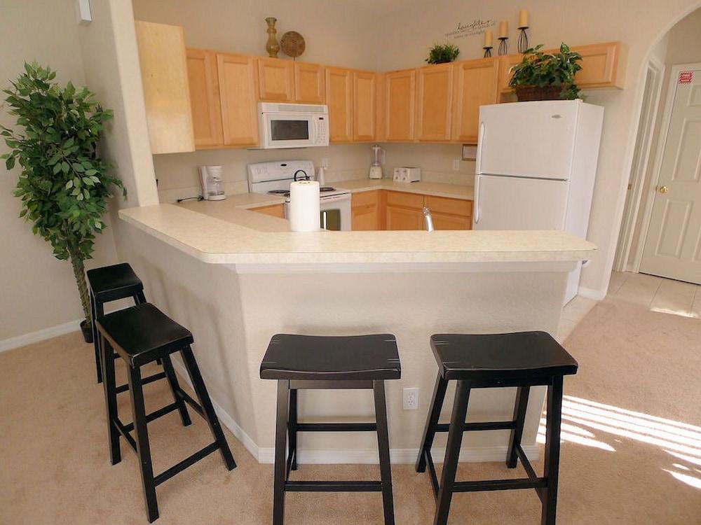 Fs54741 - High Grove - 4 Bed 2.5 Baths Villa