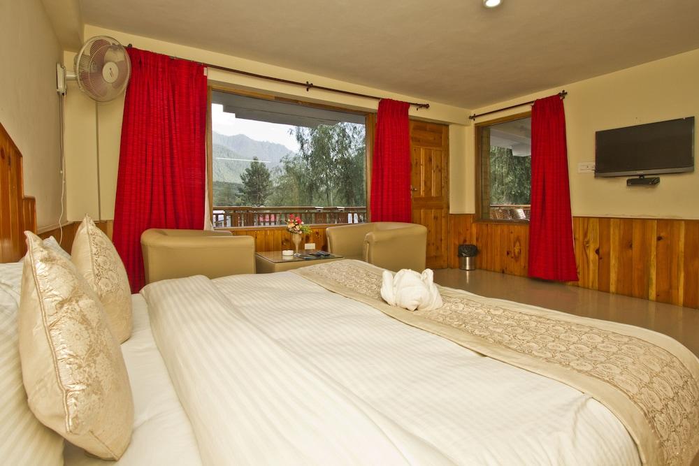 Hotel Himalyan River And Camps