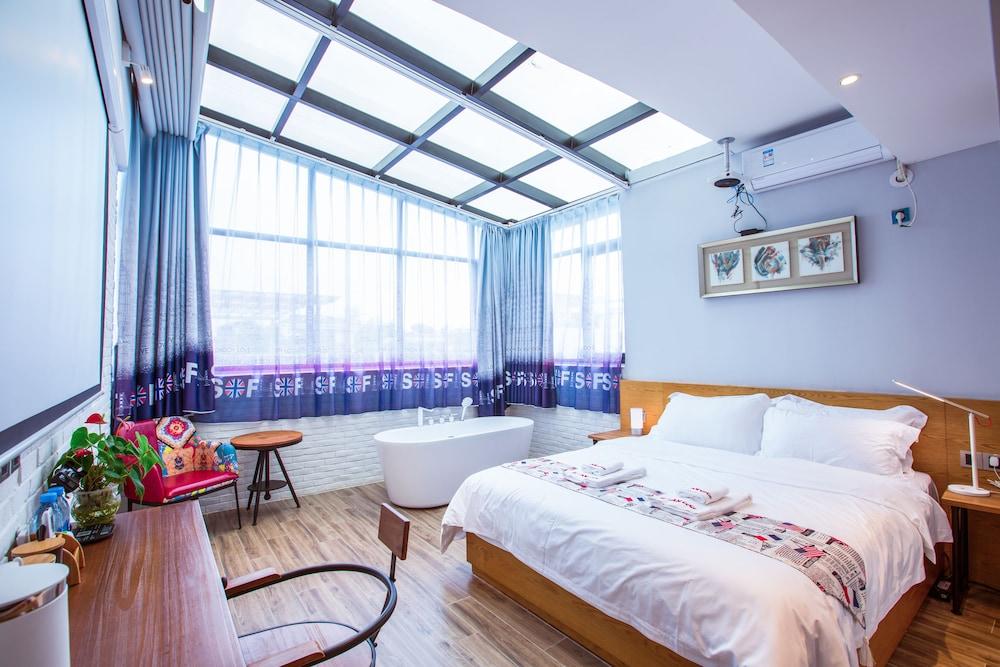 Maan Coco Travelling Boutique Inn