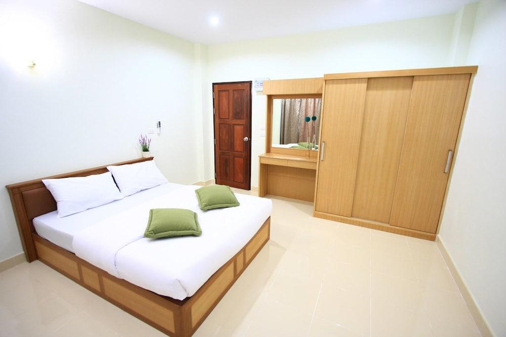 Tree House Apartment Songkhla