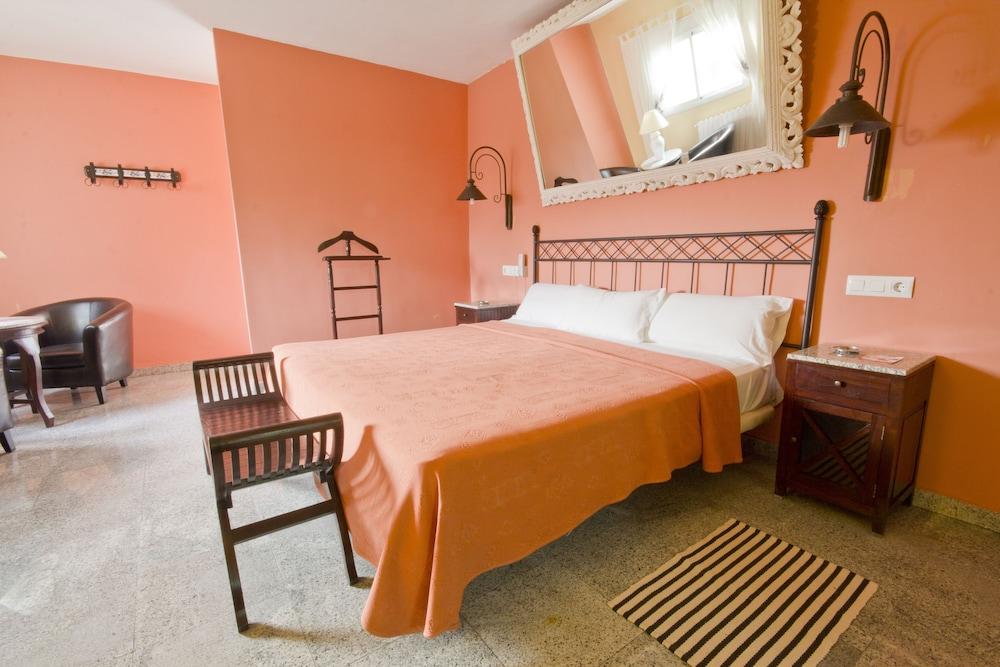 Hostal Nueva Andalucía