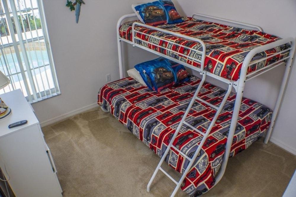 Ip60375 - Rolling Hills Estates - 4 Bed 3 Baths Villa