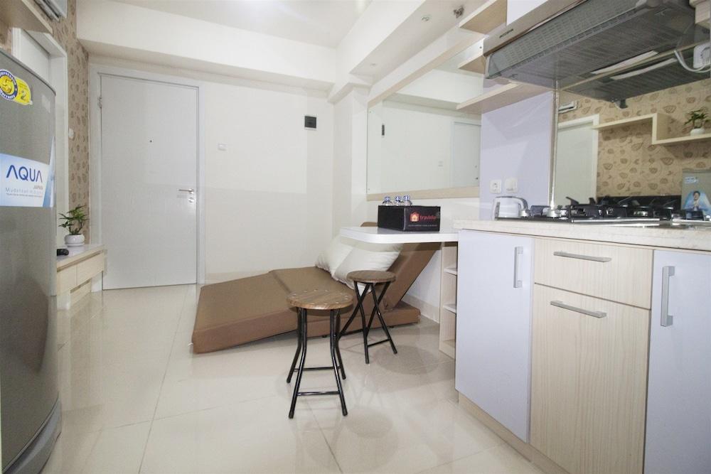 Apartment Green Pramuka City