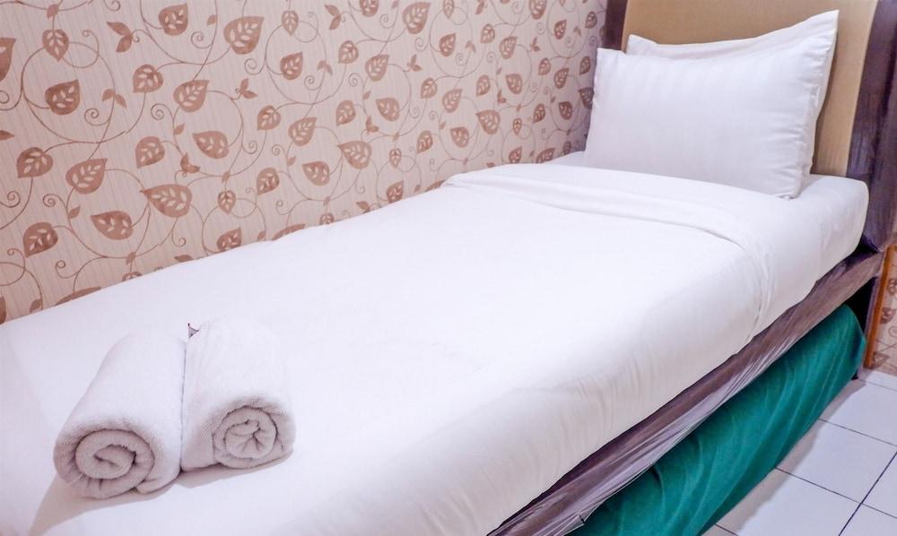 Strategic Menteng Square Apartment