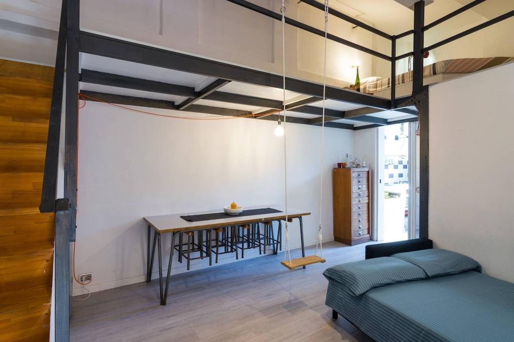 Sweet Home in Center