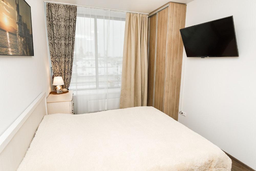 Domashny Uyut Malysheva 42A