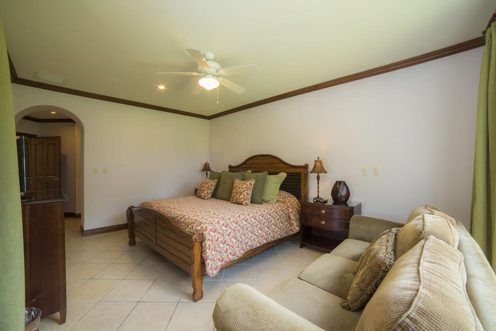 Los Suenos Resort Bay Residence 8C