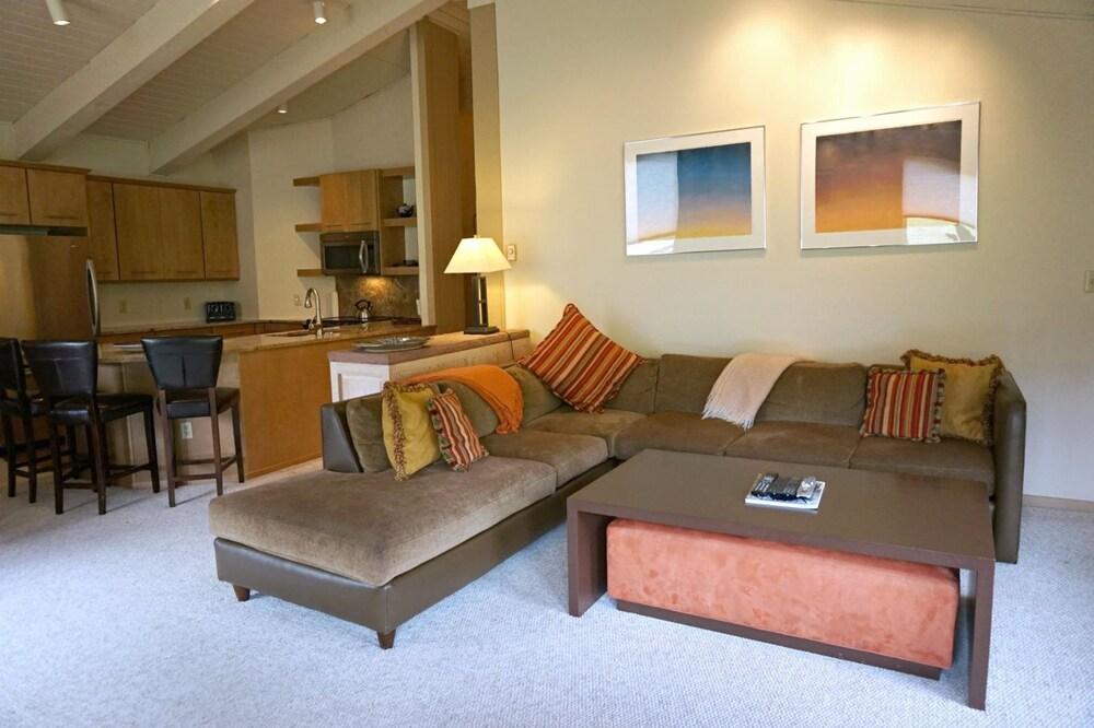 Snowmass Enclave 308