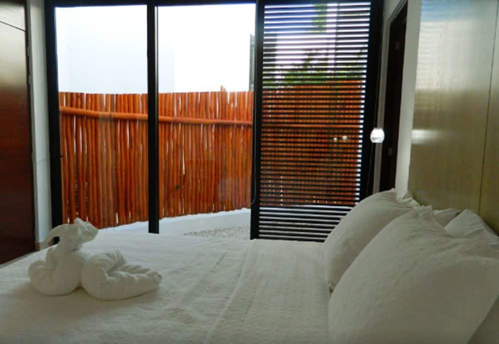 Luxury Townhouse Private Pool and Golf