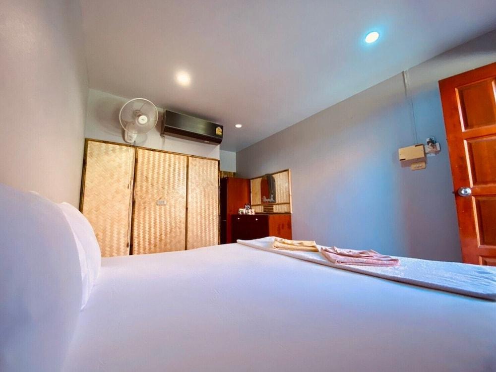 Baan Kasirin Resort Pattaya Beach