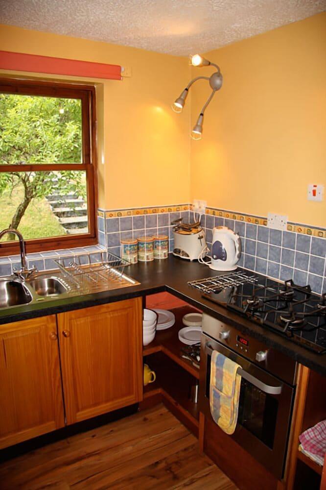 Cwm Irfon Lodge Cottages