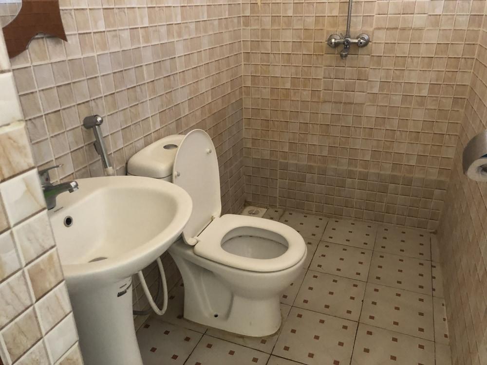 Basecha Garden Lodge